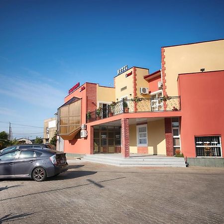 Hotel Tamari Kutaisi Exterior photo