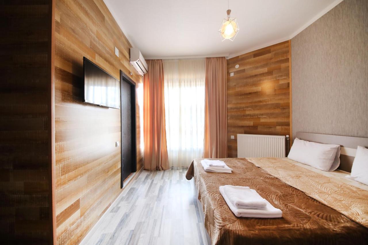 Hotel Tamari Kutaisi Exterior photo